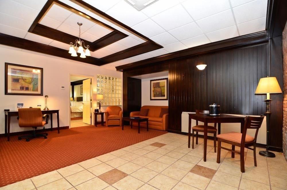 Best Western Plus Plattsburgh Exterior foto